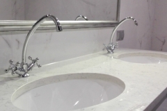 łazienka-kwarcyt-Noble-Carrara-1